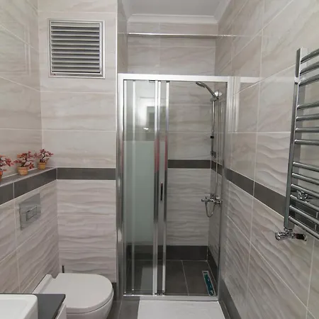Zin D Alemdag Aparthotel 3*